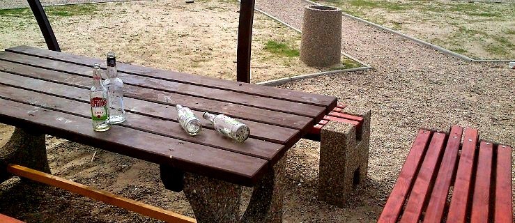 11097_spozywanie-alkoholu-w-miejscu-publicznym-l_1